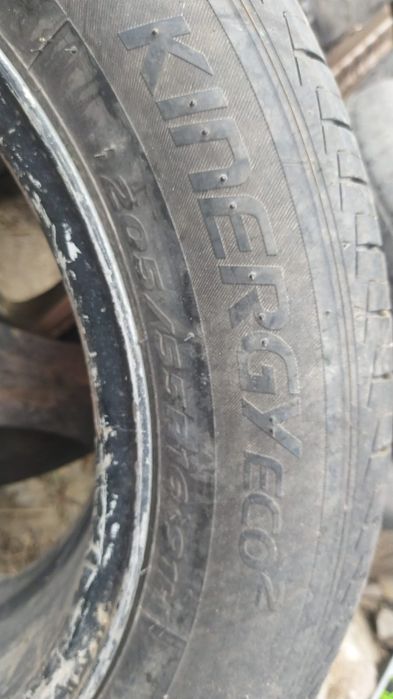 Продам   резину.