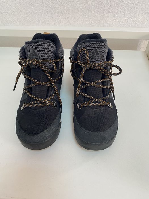 Papuci adidas marime 35, pret 100 lei