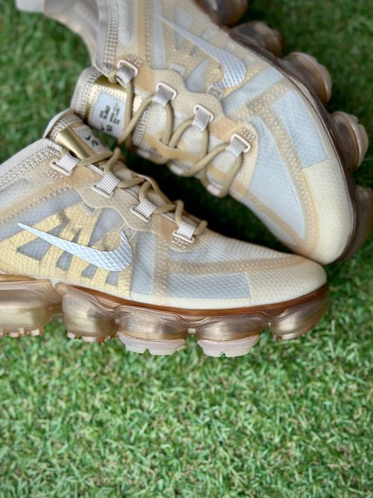 Nike Air Vapormax 2019 Gold - Златисти маратонки Vapormax - Оригинални