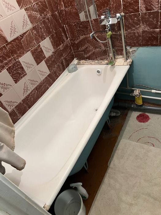 Ванна чугунная советская