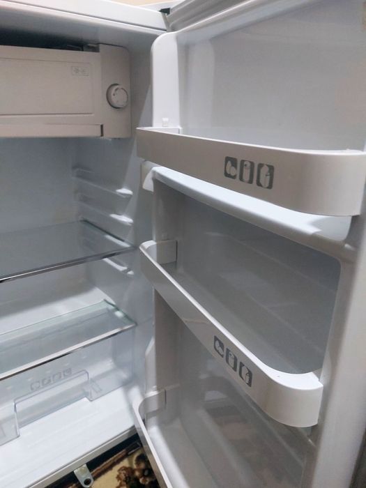 Холодильник б/у хорошем состояний