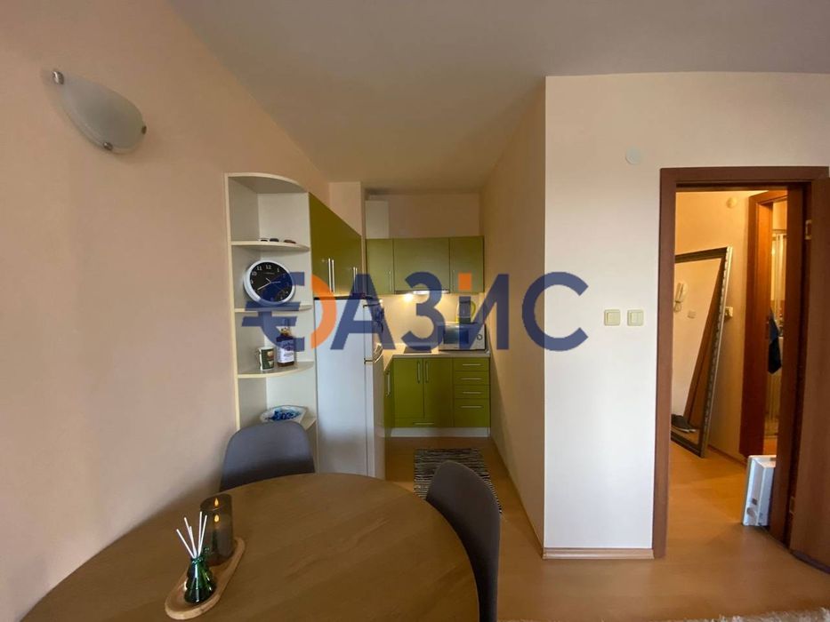 Голямо студио със зониране в комплекс "Шато Ахелой 2", 1 етаж,