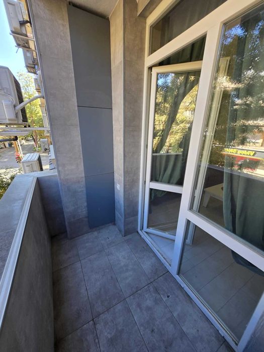 Дава се под наем Тристаен апартамент в Стара Загора, Център - 98 кв.м за 459 € - Снимка #7