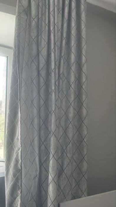 Шторы(зал, спальня)