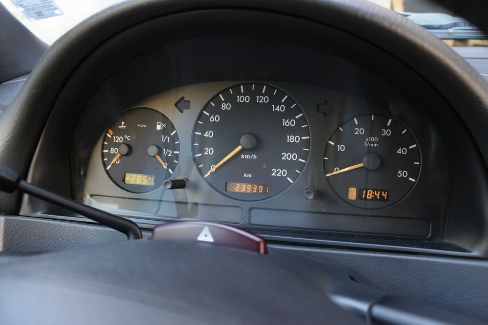 Мерцедес ML270 4x4