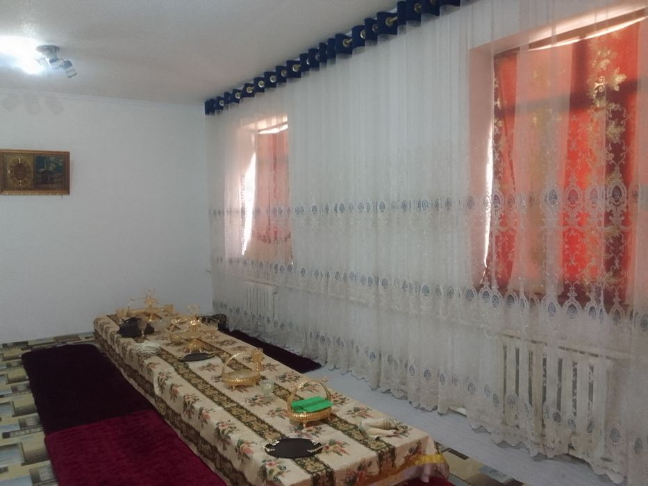 Ховли сотилади. Чуткарада