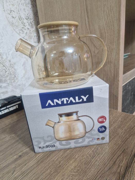 Стеклянный чайник