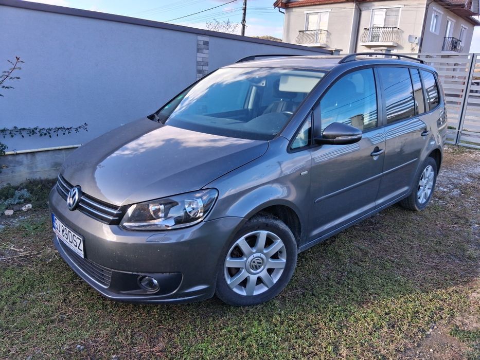 VOLKSWAGEN Touran 2012 — imagine 1