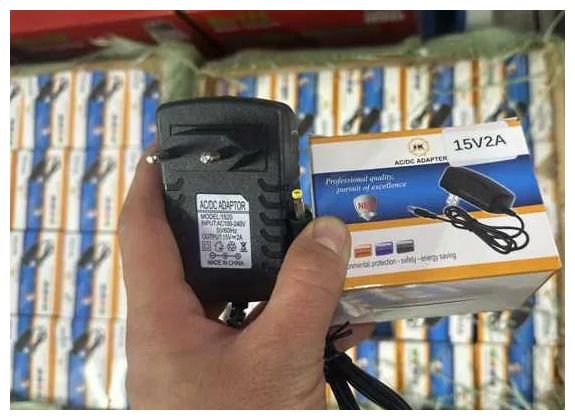 Блок питания 15 вольт 2А