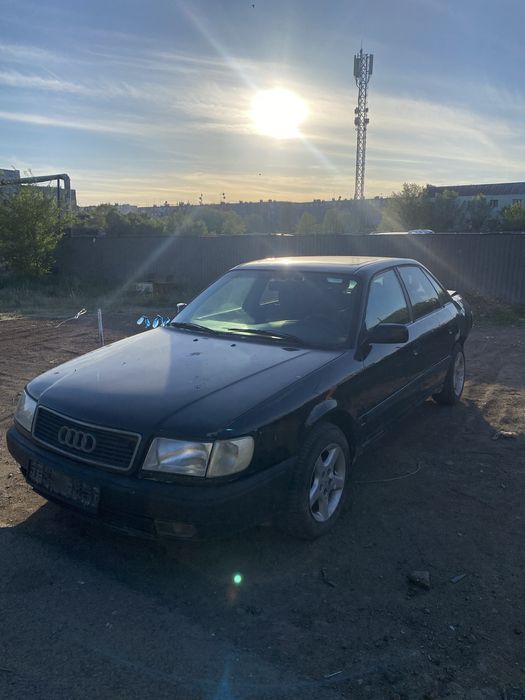 Ауди 100 с4 2.8.