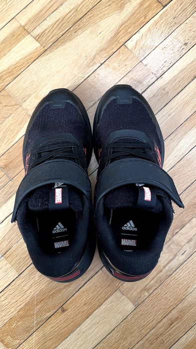 adidas Сникърси Marvel's Spider-Man Racer Kids 35номер