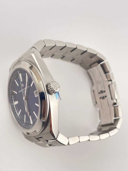 Часы Vacheron Constantin Overseas