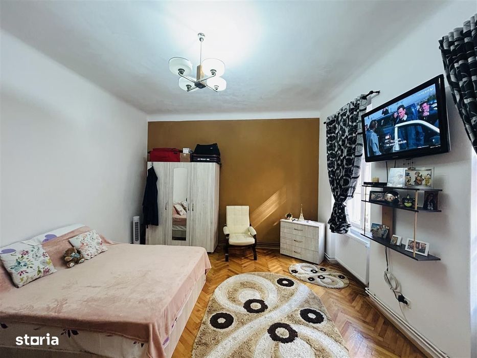 Apartament in centrul Sibiului – 57 mp utili + pivnita 11 mp, mobilat