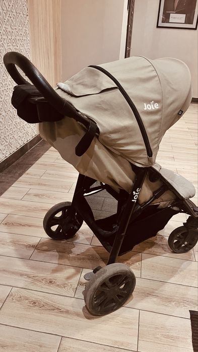 Детская коляска