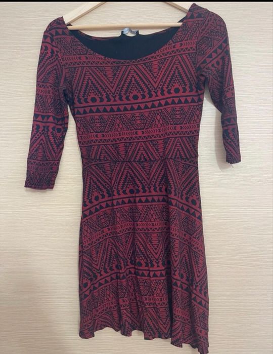 Rochie rosu negru Atmosphere S maneca 3/4 95% vascoza