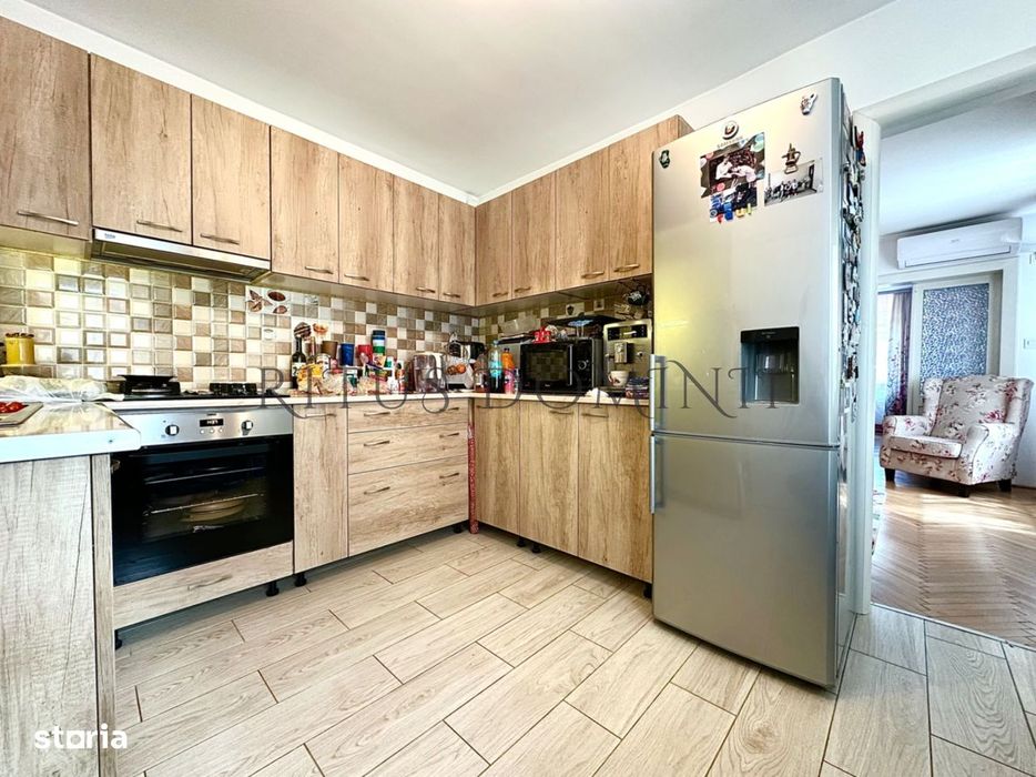 Casa splendidă cu 3 camere, Parcul Salca, 72mp
