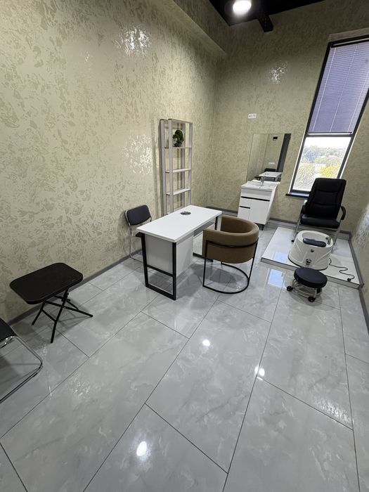 “Marvarid” бизнес марказидан замонавий офис…..