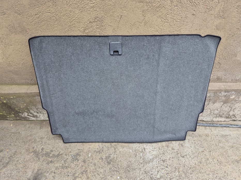 Мерседес без 210 коврик для богажника