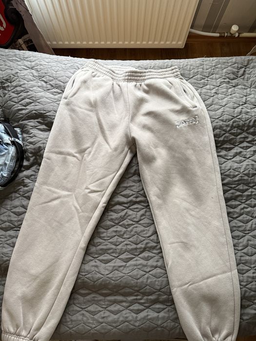 Above the rest худи