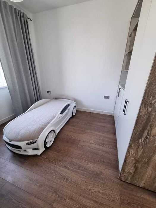 Кровать-машинка NEO "Мерседес" б/у