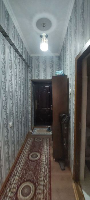 2/2/7. Сергели 6а. Квартира 50 м², дом кирпичный. Метро - 800 м.