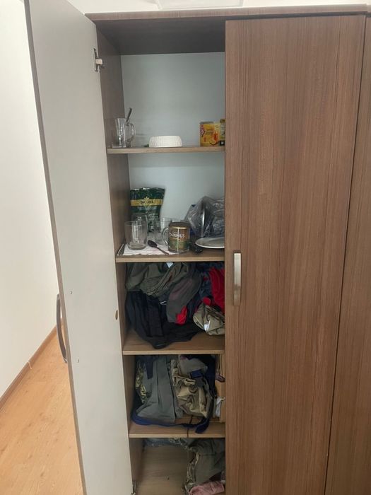 Продается шкаф, в хорошем состоянии!