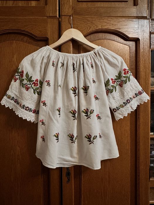 Costum popular vechi