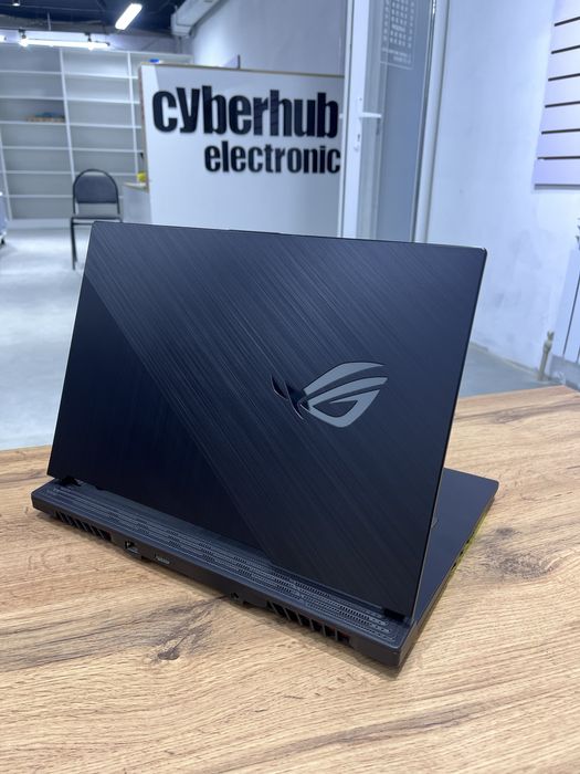 Игровой Ноутбук Asus Rog Strix