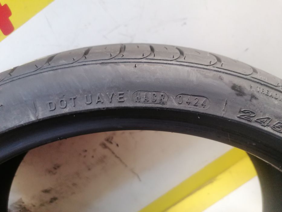 245/35/20  2*Nexen vara 95y dot 0424.    6,,30mm