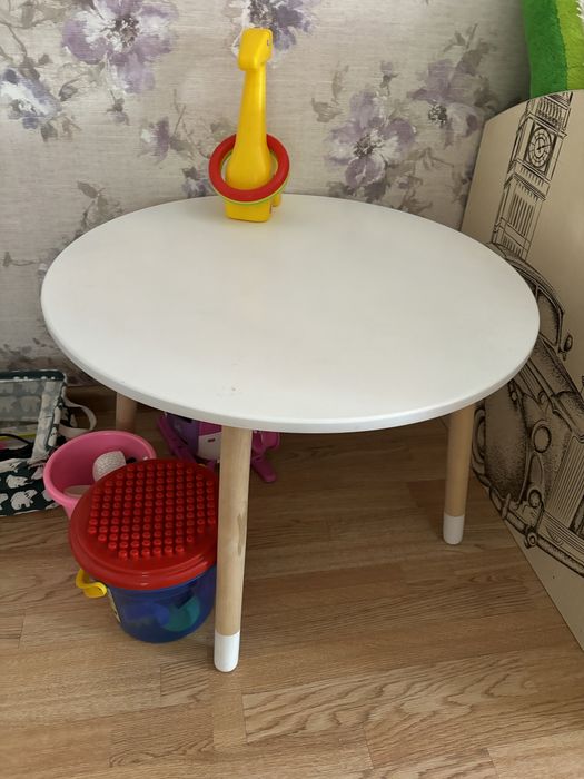 Детский комод и столик