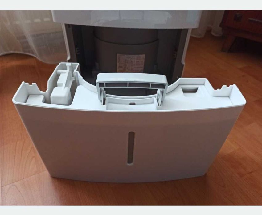 Dezumidificator Comfee, 20 l, 40m²/100m³.