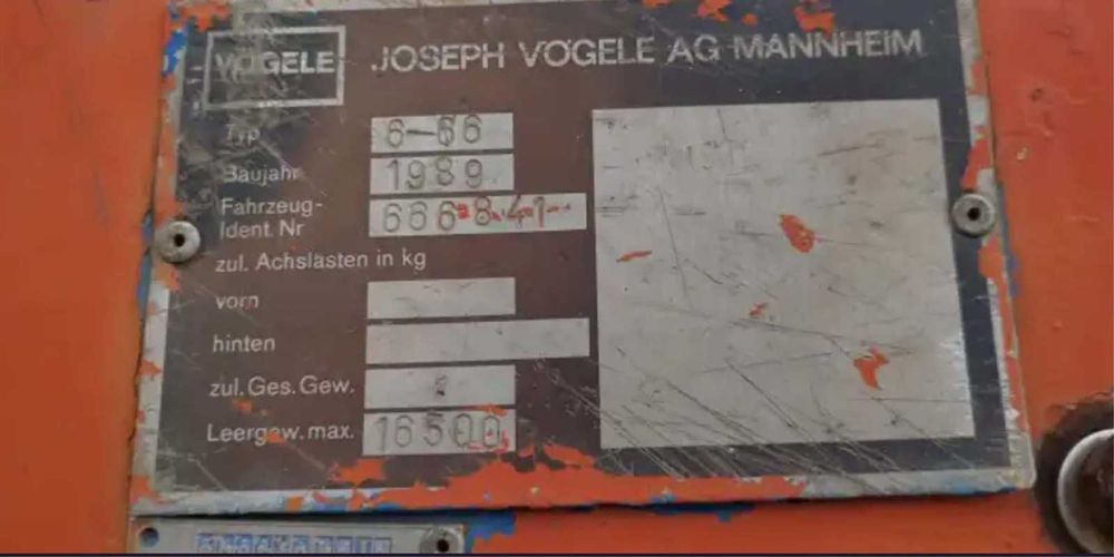 Finisor asfalt, Vögele SUPER 1700, motor diesel DEUTZ