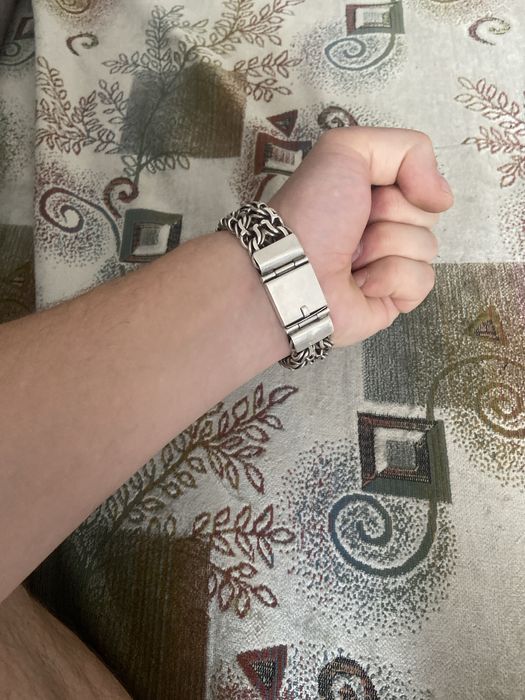Продам серебрянный браслет