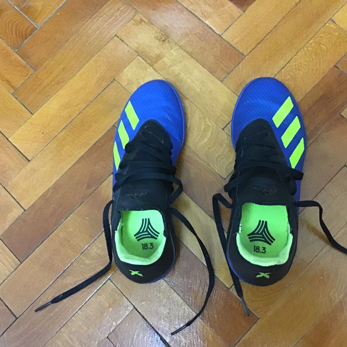 Vând ghete de fotbal Adidas X TANGO 18.3 TF J