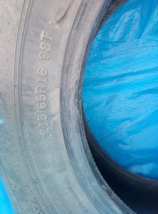 Шины 215х65р16,,