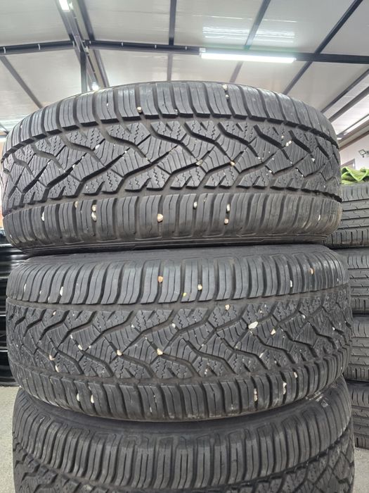 4 Броя 205/55/16 Barum 2x8,5mm 2x7,5mm