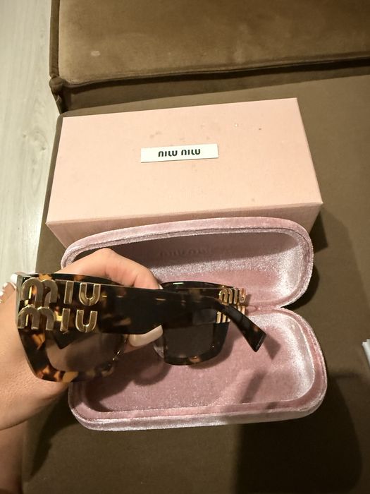 Слънчеви очила miu miu оригинални