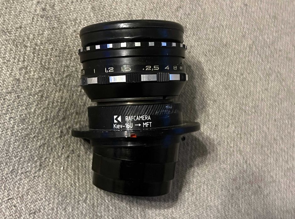 Obiectiv Vega 7-1 20mm f2 cine sovietic cu adaptor MFT