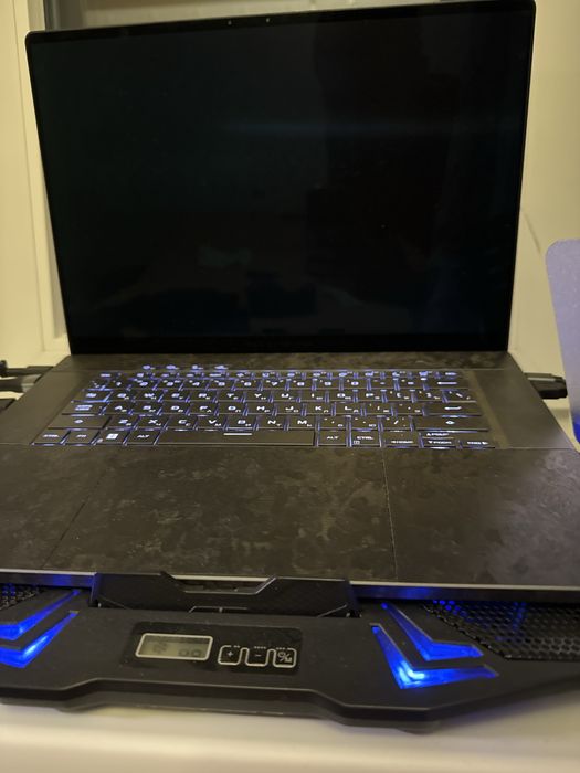 Продам мощный игровой ноутбук