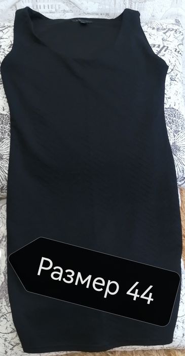 Продам новые платья.