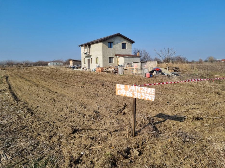 Teren intravilan-  ILFOV-Com. 1 Decembrie