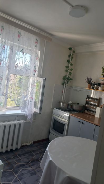 Продам 3 к.кв р-он 5 мкр