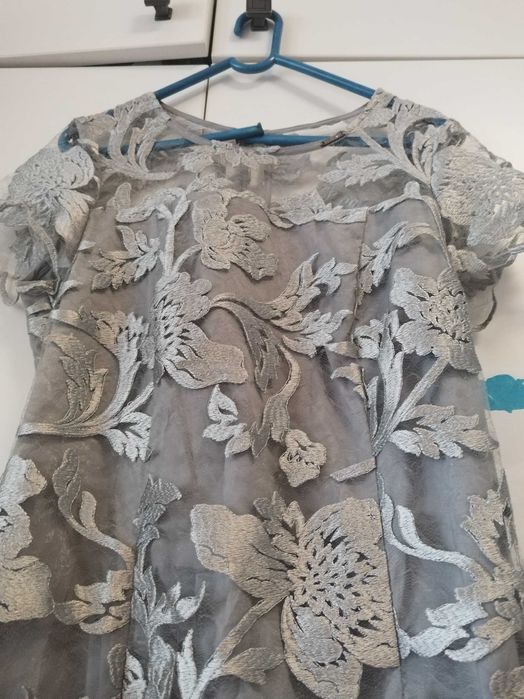 Rochie argintie cu dantela super eleganta