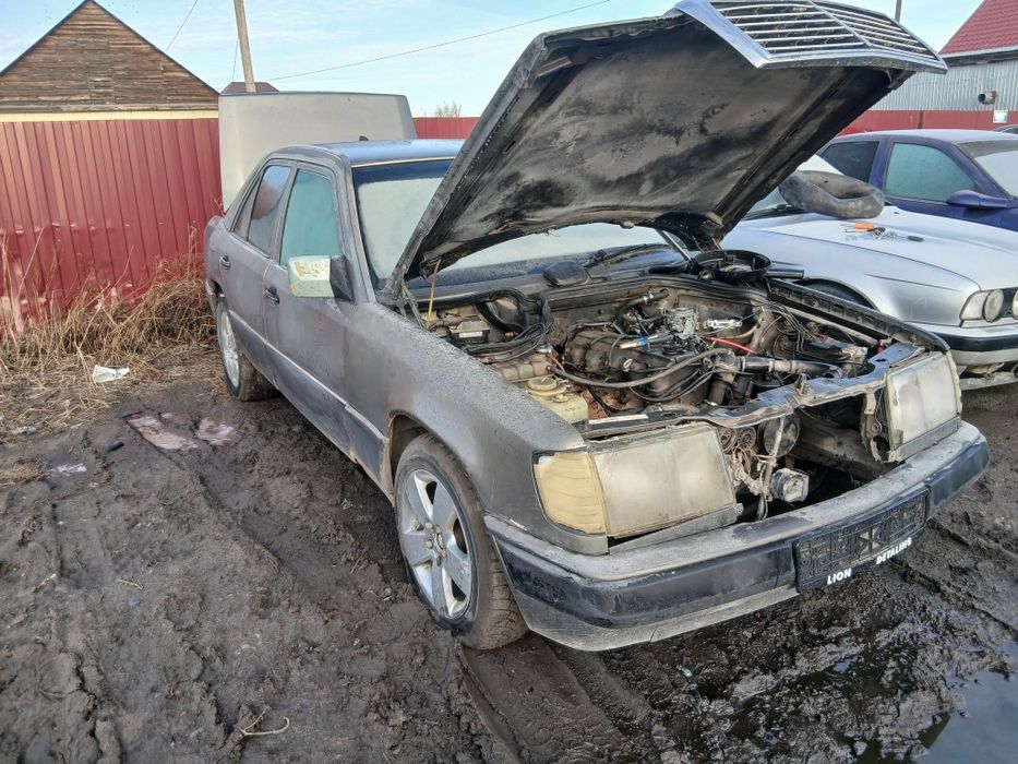 Мерседес 124 на разбор