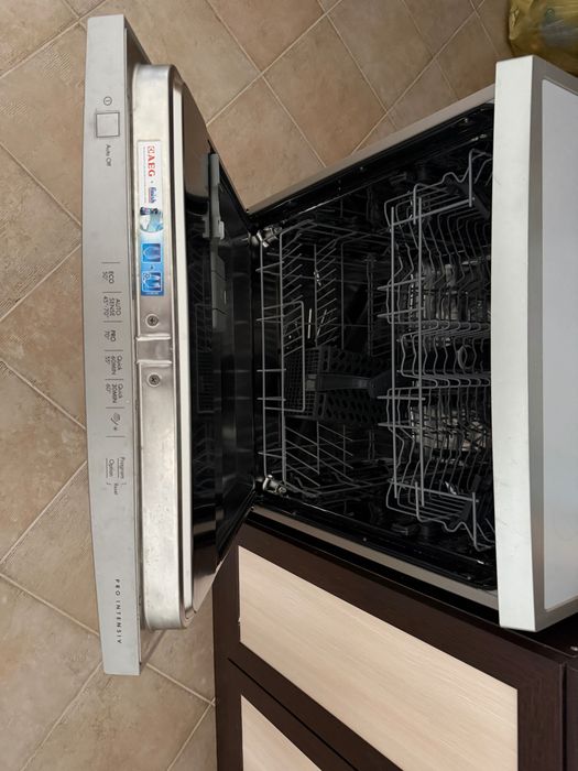 Съдомиялна AEG 60 см