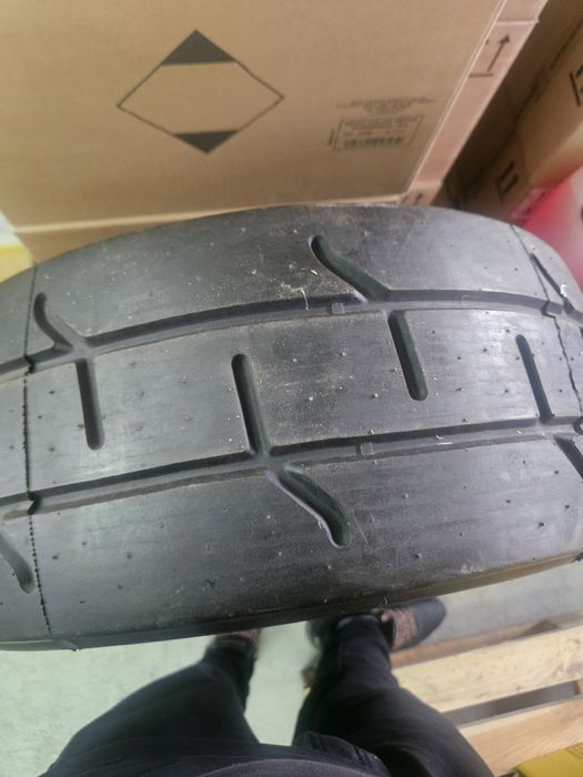 Полу слик semislik 195 50 15 Malatessa твърда смес