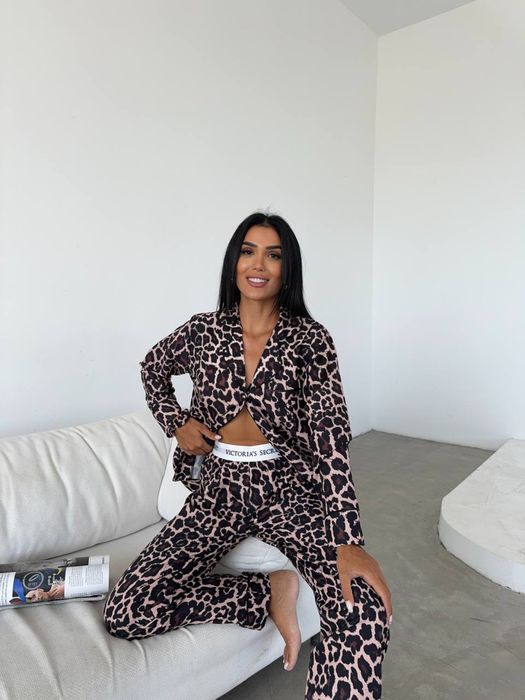Дамска пижама Victoria’s Secret