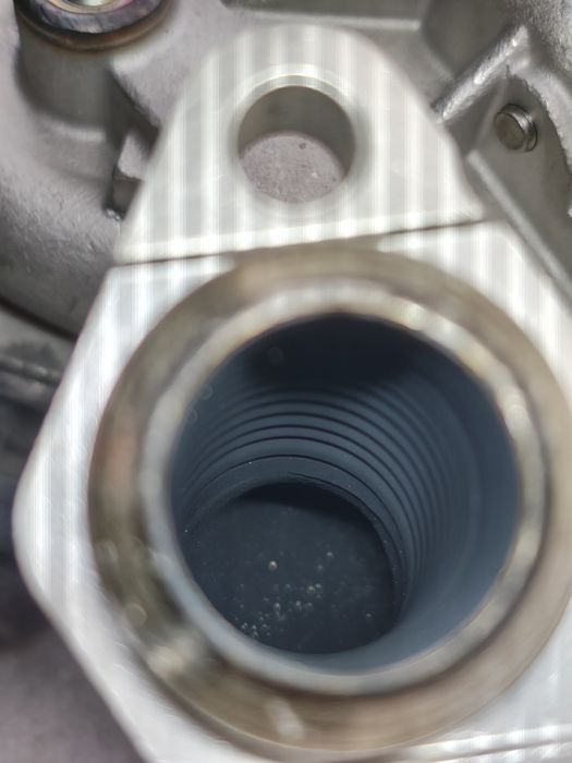 Ansamblu Supapa Valva Egr Racitor Gaze Egr Bmw Seria 5 G30    8580452