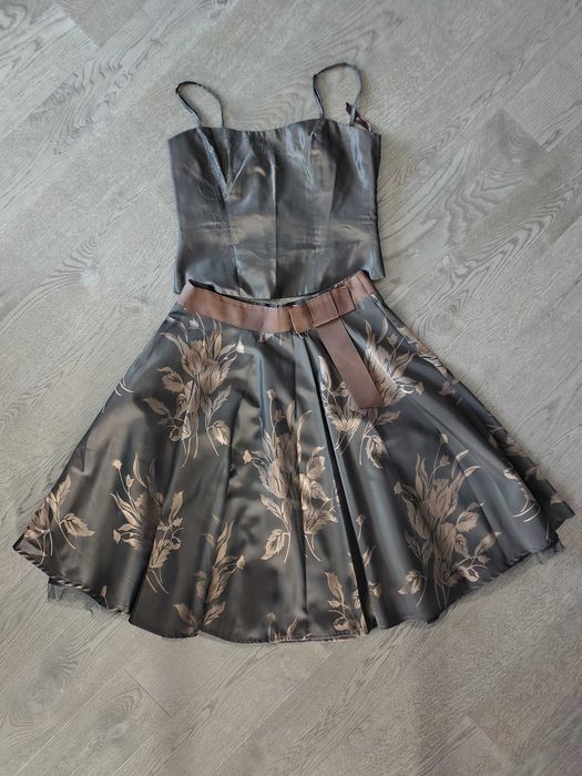 Юбка с корсетом 44р