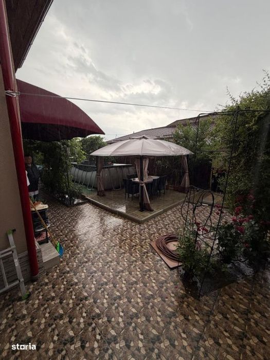Casa, 110 mp utili, teren 359 mp, zona Brestei/Raului